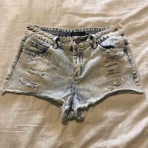 Cute jean shorts
